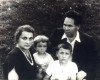'ВО ВСЕМ … ДОЙТИ ДО САМОЙ СУТИ' (С женой Татьяной Федоровной и детьми Дмитрием и Александром, 1958.) С женой Татьяной Фед…